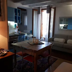 Apartment Mini Contra San Pietro 